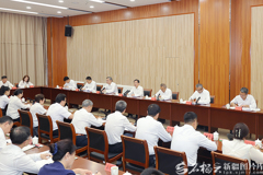 陈小江艾尔肯·吐尼亚孜教师节前调研教育工作并召开座谈会