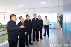 陈小江在塔城地区和兵团白杨市调研