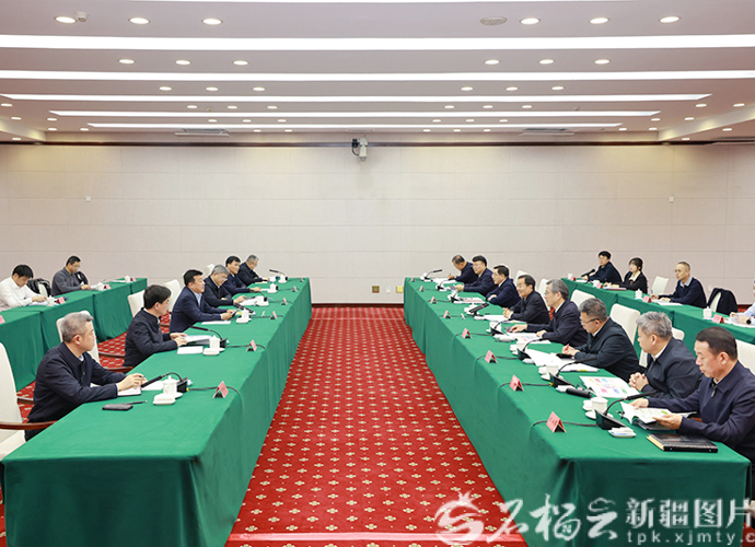 陈小江会见中国大唐集团董事长吕军