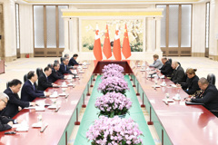 李强会见汤加国王图普六世