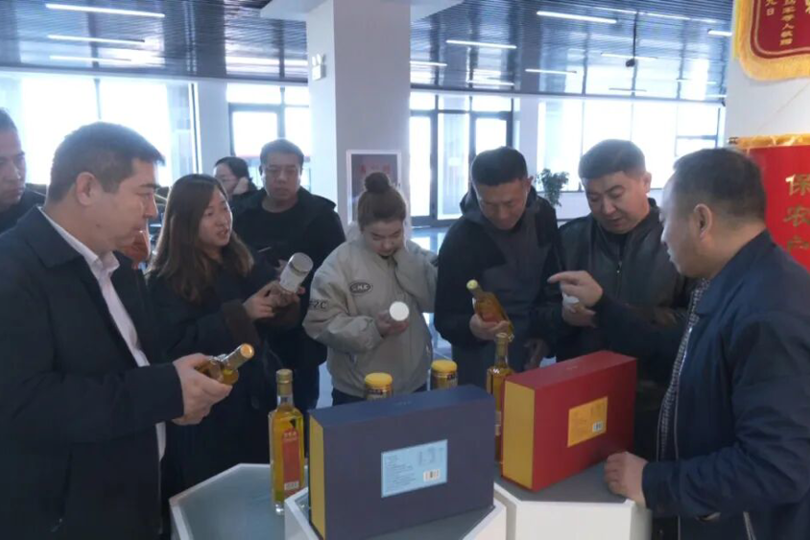 裕民县人大代表视察重点民生项目建设