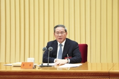 李强出席中央经济工作会议并讲话