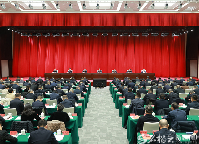 陈小江在自治区组织部长会议上强调 扎实推动党的组织建设高质量发展
为建设社会主义现代化新疆提供坚强保障