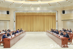 陈小江艾尔肯·吐尼亚孜会见乌兹别克斯坦卡拉卡尔帕克斯坦共和国最高议会主席奥伦巴耶夫