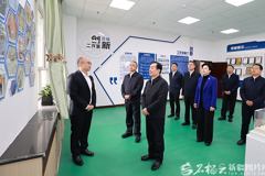 陈小江艾尔肯·吐尼亚孜在自治区交通运输厅调研座谈