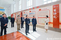 陈小江在哈密市伊吾县调研