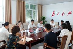 支现伟在地区信访局人民群众来访接待中心接访时强调 带着感情责任做好信访工作 依法依规解决群众合理诉求