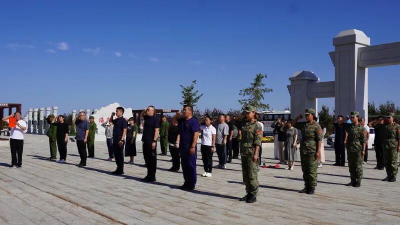 踏寻红色戍边足迹 深耕军休服务担当