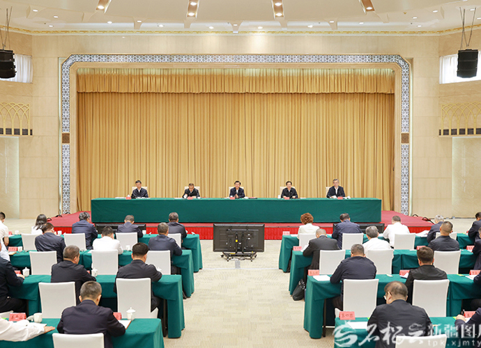陈小江在中央第七生态环境保护督察组督察新疆维吾尔自治区和新疆生产建设兵团情况反馈会上作表态发言