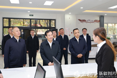 陈小江艾尔肯·吐尼亚孜深入库车市慰问调研