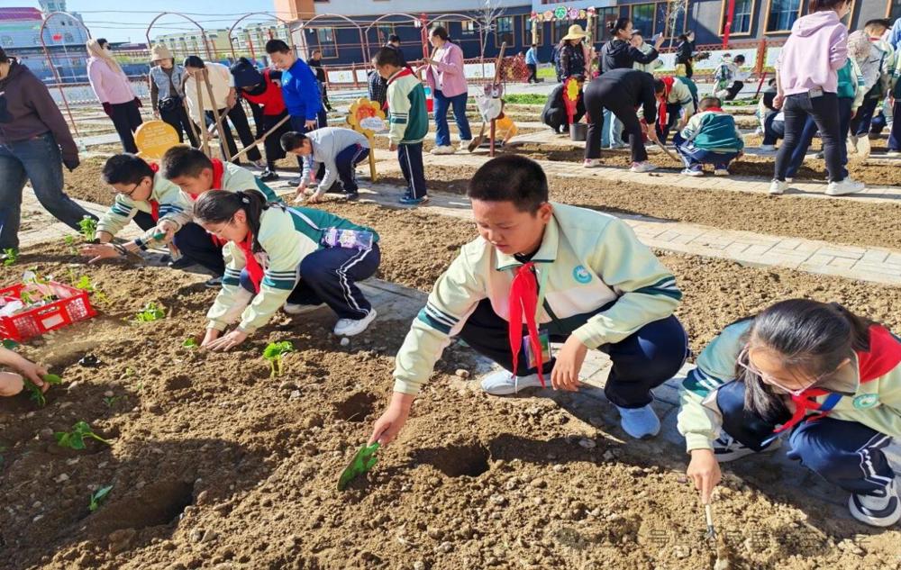 cf0638a9974f43900b15759b1a9427fe